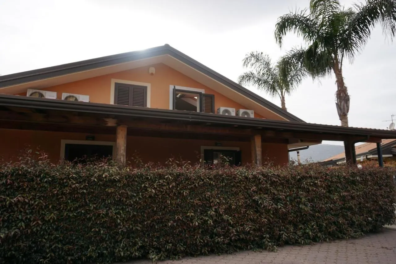 Holiday home Villetta Artale Marina Mascali
